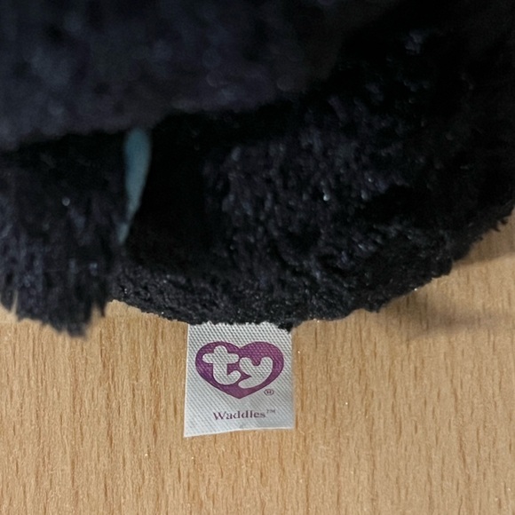 Ty Beanie Boo “Waddles” Penguin Plush 6” – Glitter Eyes Stuffed Animal - Picture 2 of 4